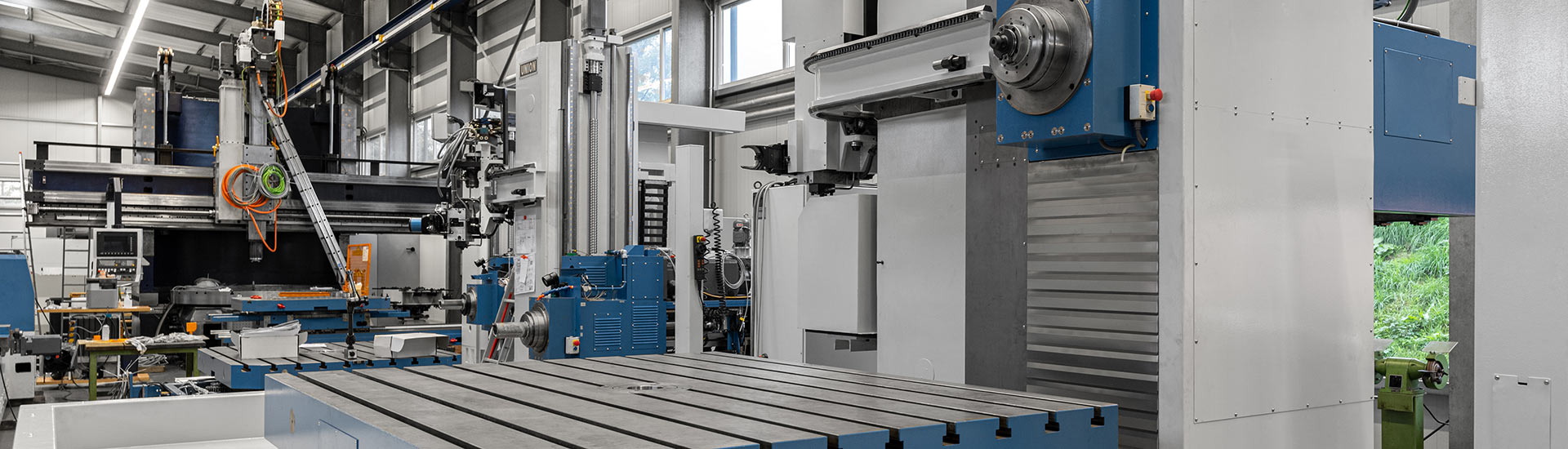 Fleckenstein_Werkshalle_von_innen