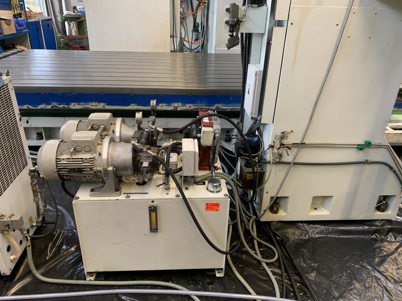 view_cnc_portal_milling_machine_correa_fp40_built2007_heidenhainitnc530_x_axis_4500mm_5