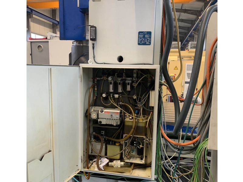 view_cnc_portal_milling_machine_correa_fp40_built2007_heidenhainitnc530_x_axis_4500mm_7