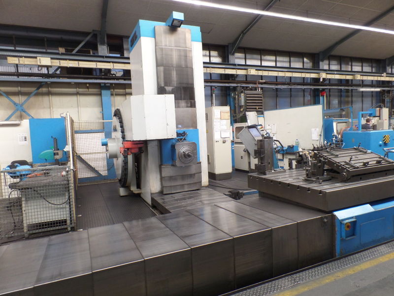 gebrauchte CNC Bohr- und Fräsmaschine CASTEL RED 1 T10 A 40 Spindeldurchmesser 130 mm