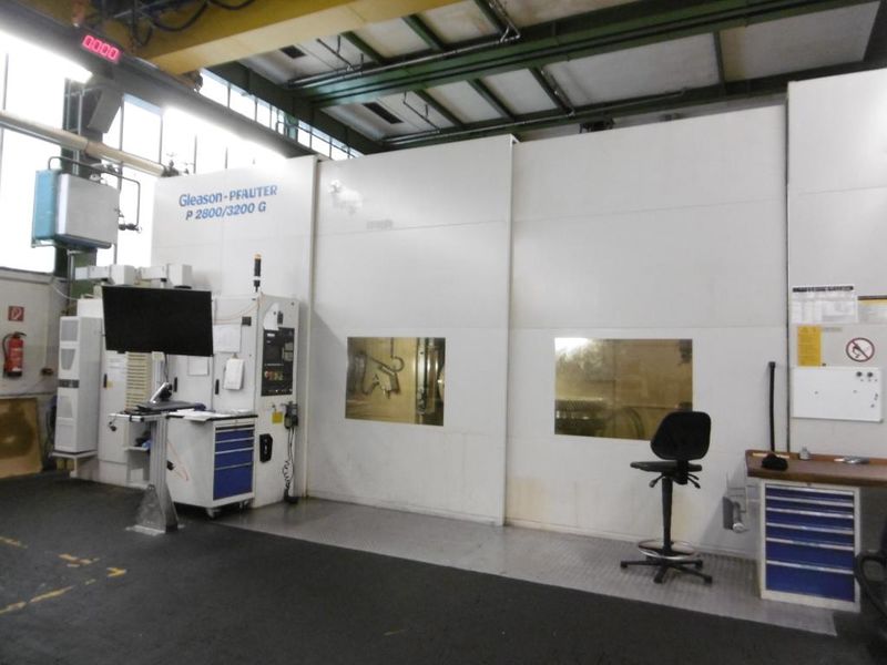 used Profile Grinder GLEASON PFAUTER P 2800/3200 G workpiece diameter until 3.000 mm